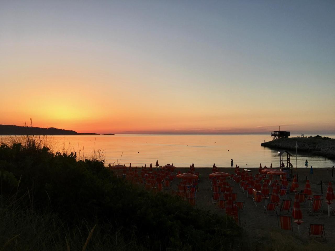 Camping Village Baia Falcone Vieste Eksteriør bilde